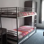 Center Hotel 2*