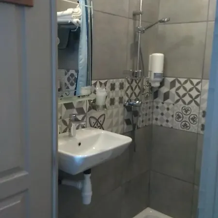 Center 2* Могио