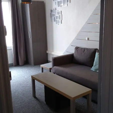 Hotel Center