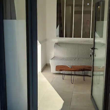 فندق Center 2*